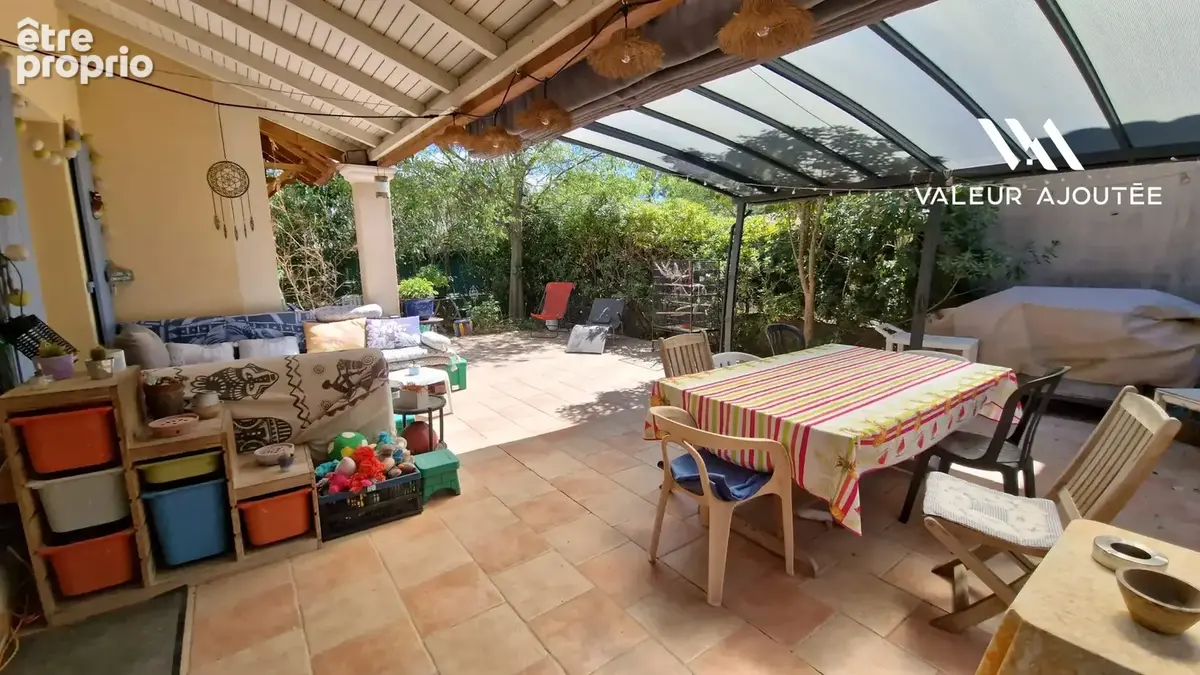 Maison 5 pièces 95 m² à vendre à Rousset (13790) - photo 2