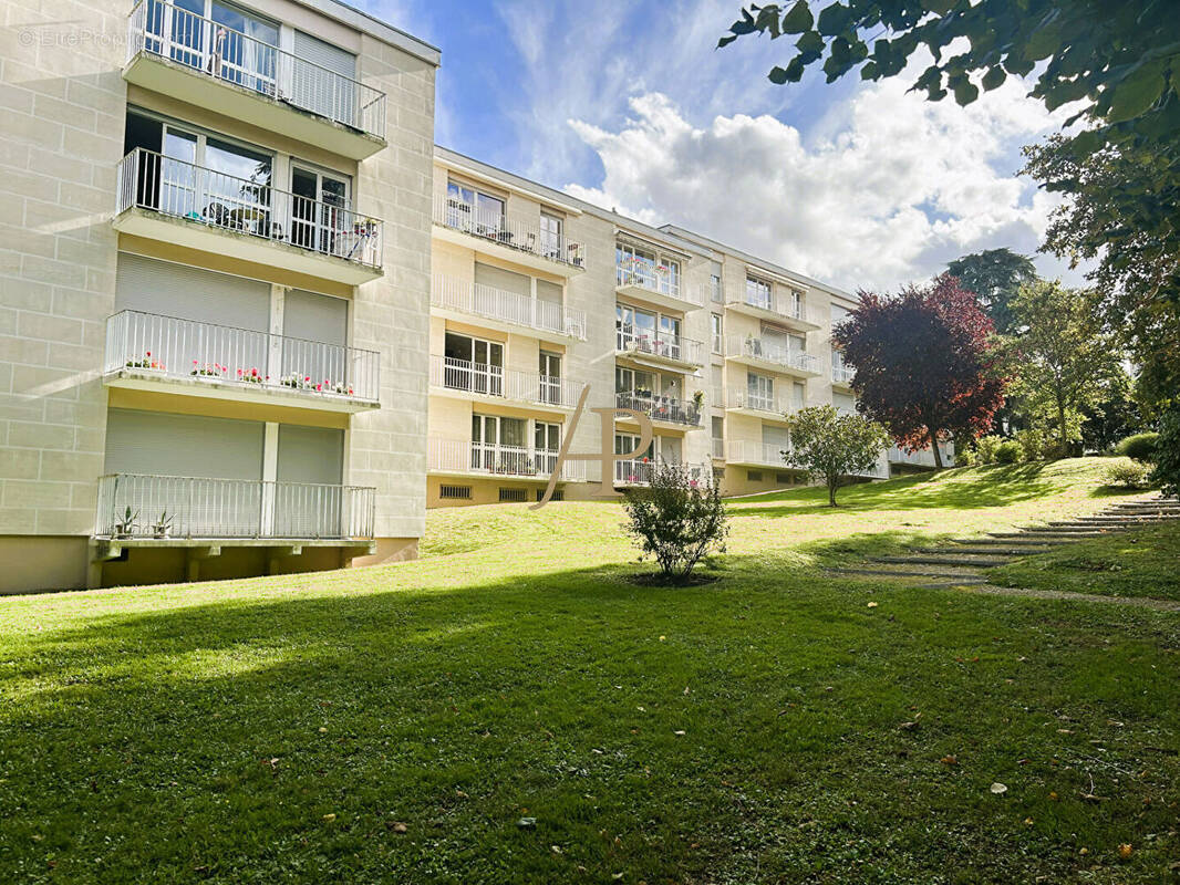 Appartement à CHAMBOURCY