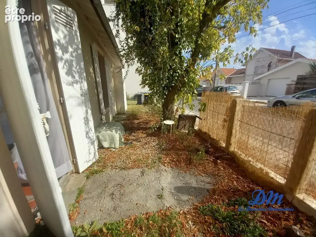 Maison 4 pièces 93 m² à vendre à Ares (33740) - photo 2