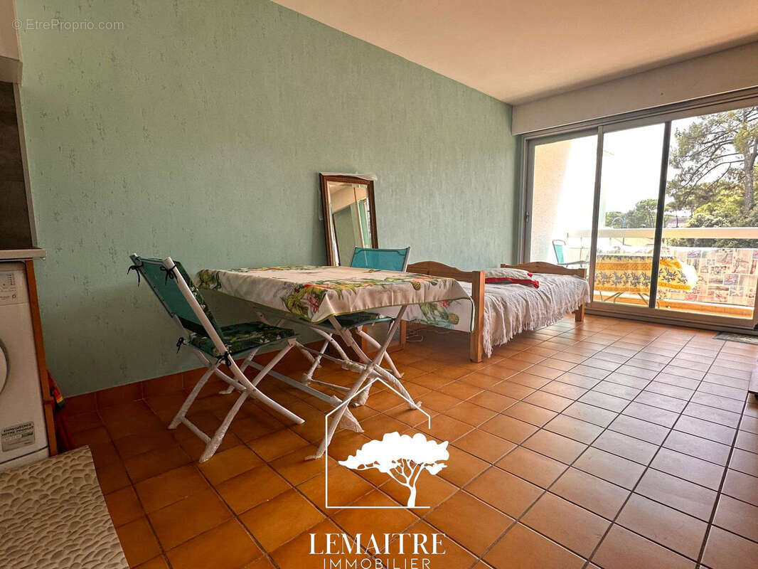 Appartement à LES MATHES