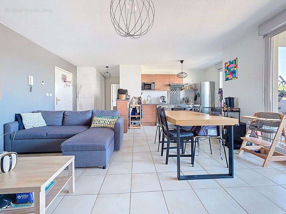 Appartement à LA VERPILLIERE