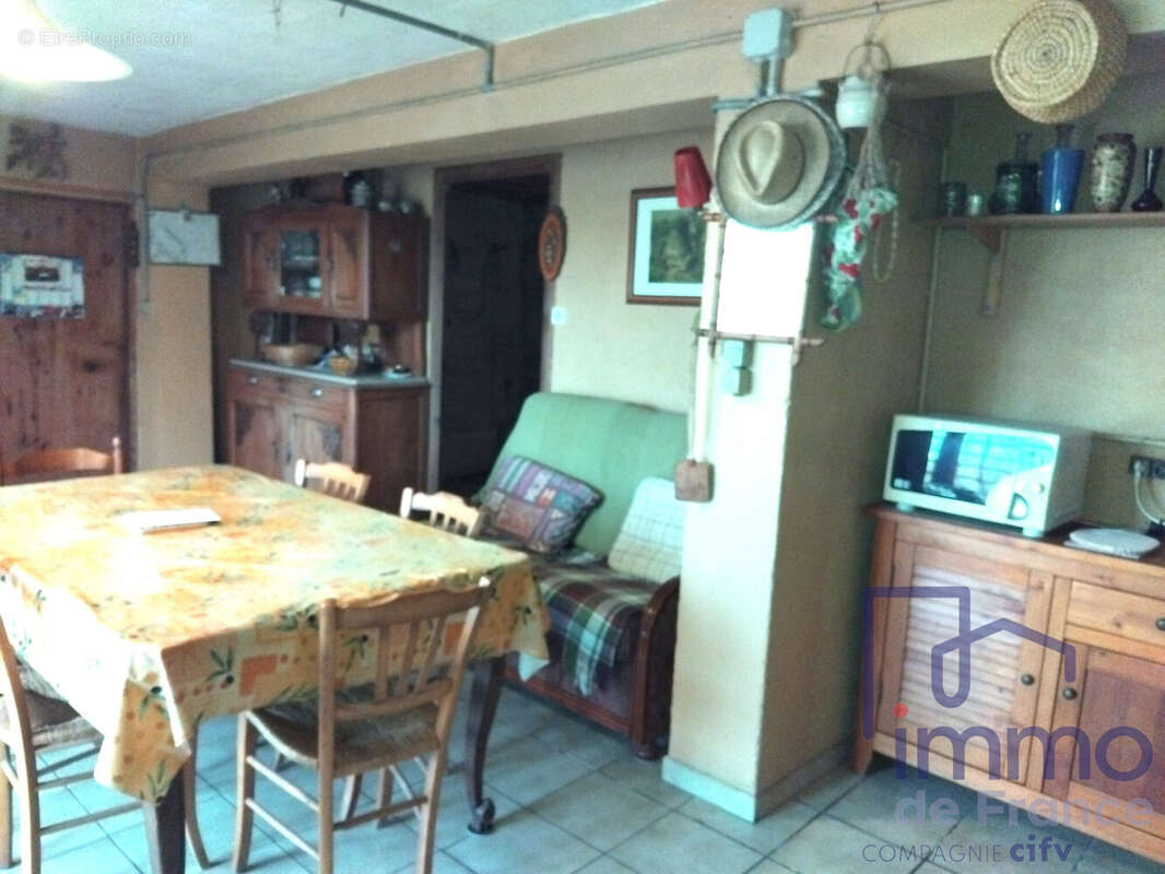 Maison à CHASPINHAC