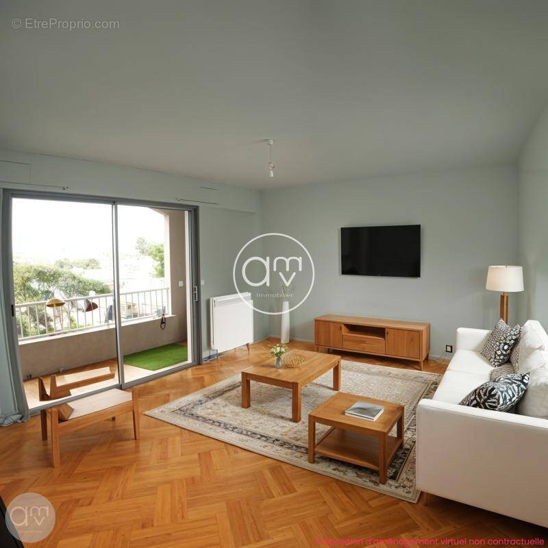 Appartement à HYERES