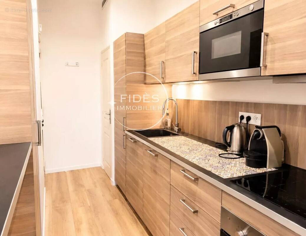 Appartement à MARSEILLE-8E