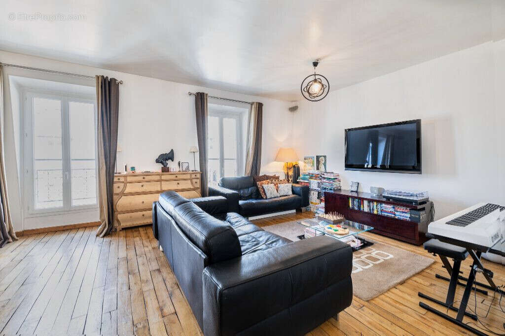 Appartement à PARIS-15E