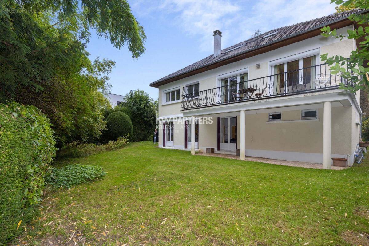 Maison à LE PECQ