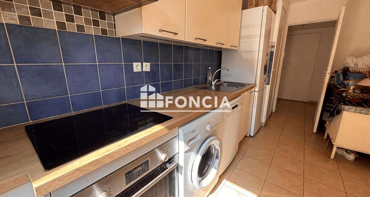 Appartement à MARSEILLE-1E