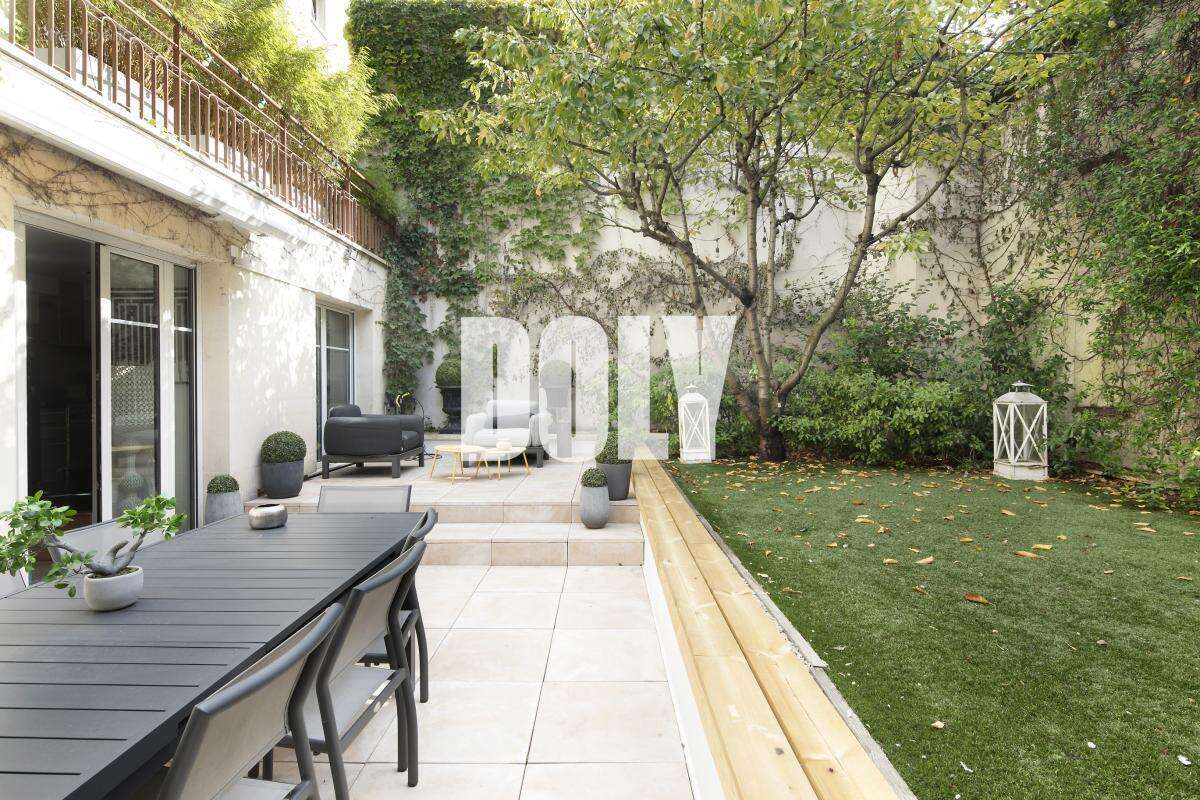 Appartement à LEVALLOIS-PERRET