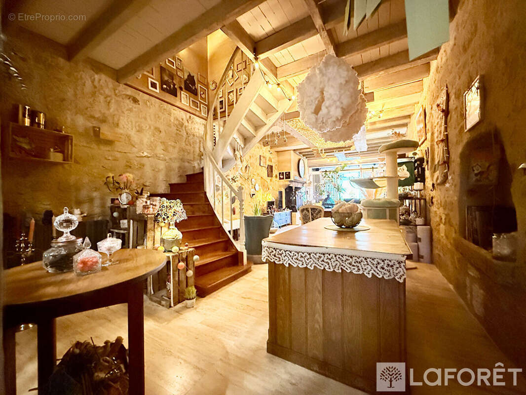 Charmante maison médiévale au coeur du village historique de Saint-Macaire - photo 8