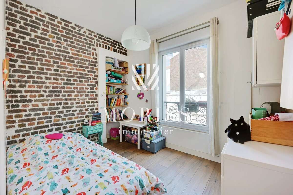 Appartement à PARIS-19E