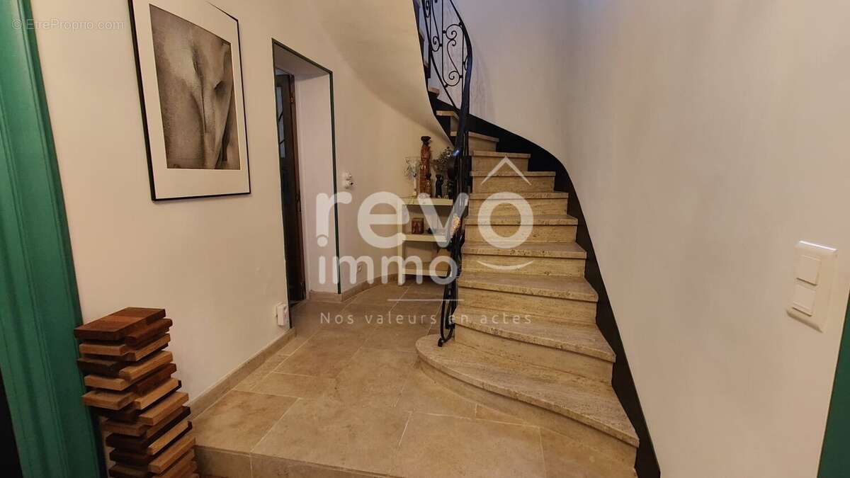 Maison à ORANGE