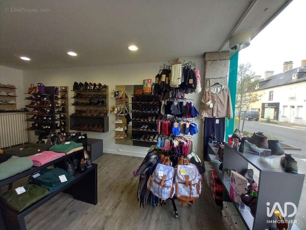 Photo 3 - Commerce à SAINT-SAMSON