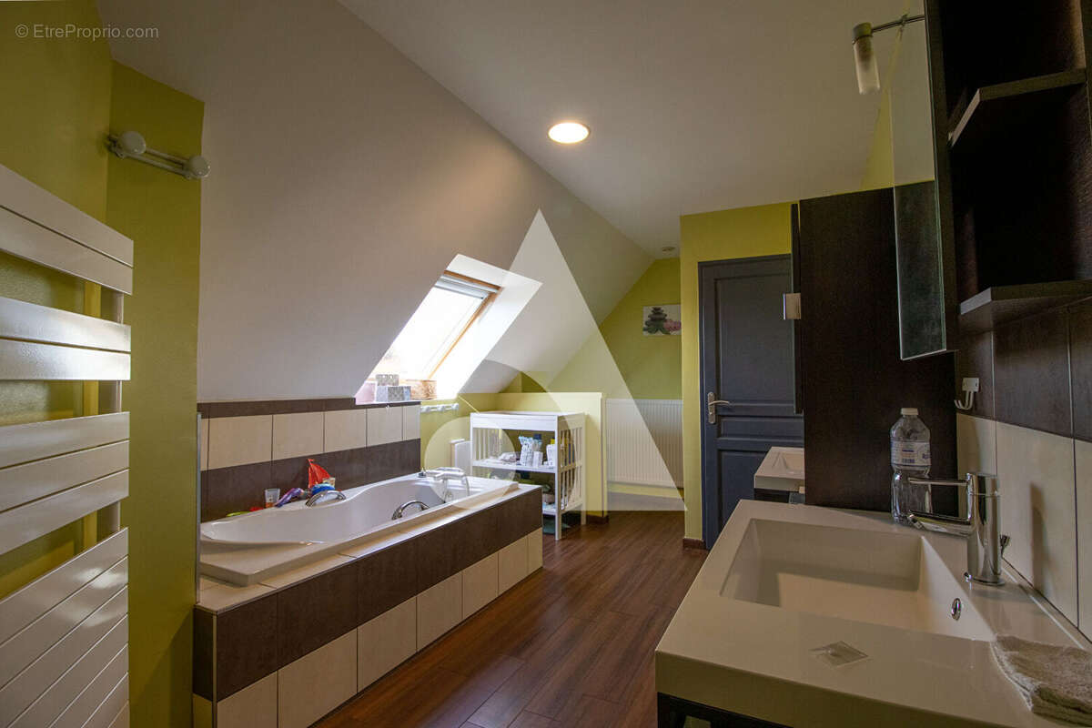 Maison à VALENCIENNES