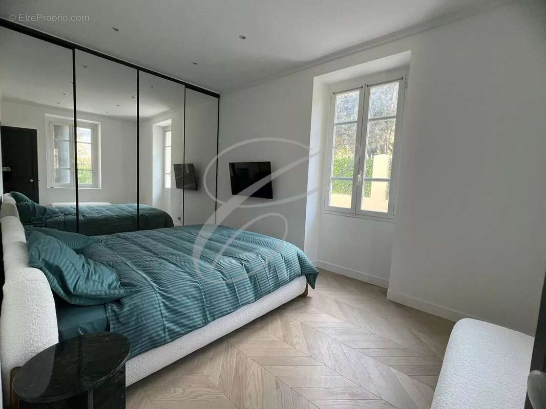 Maison à ROQUEBRUNE-CAP-MARTIN