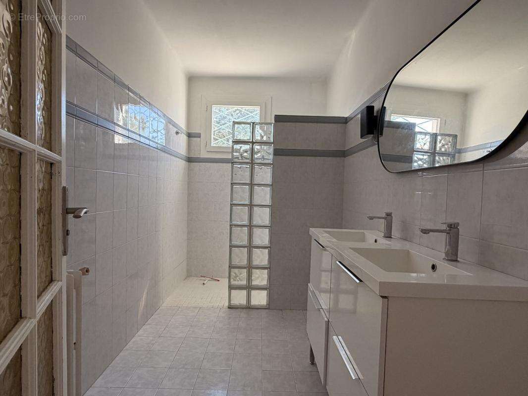 Maison 150 m² à Avignon  - photo 8