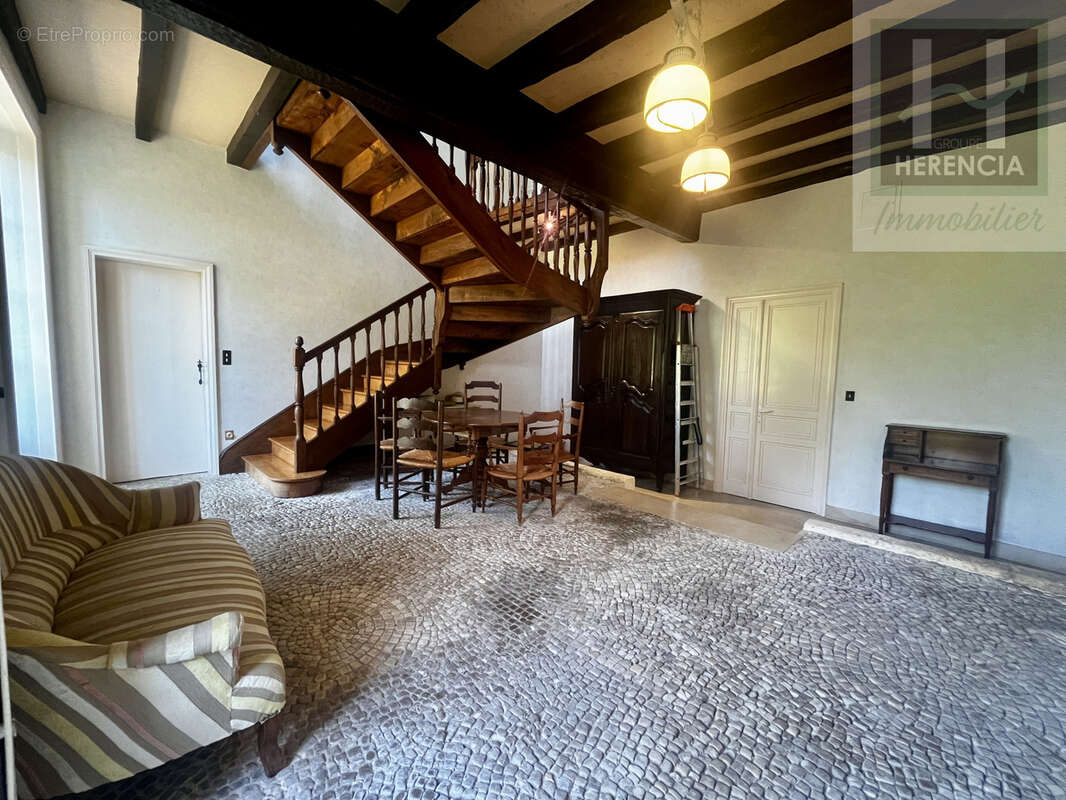 Maison à ANAIS
