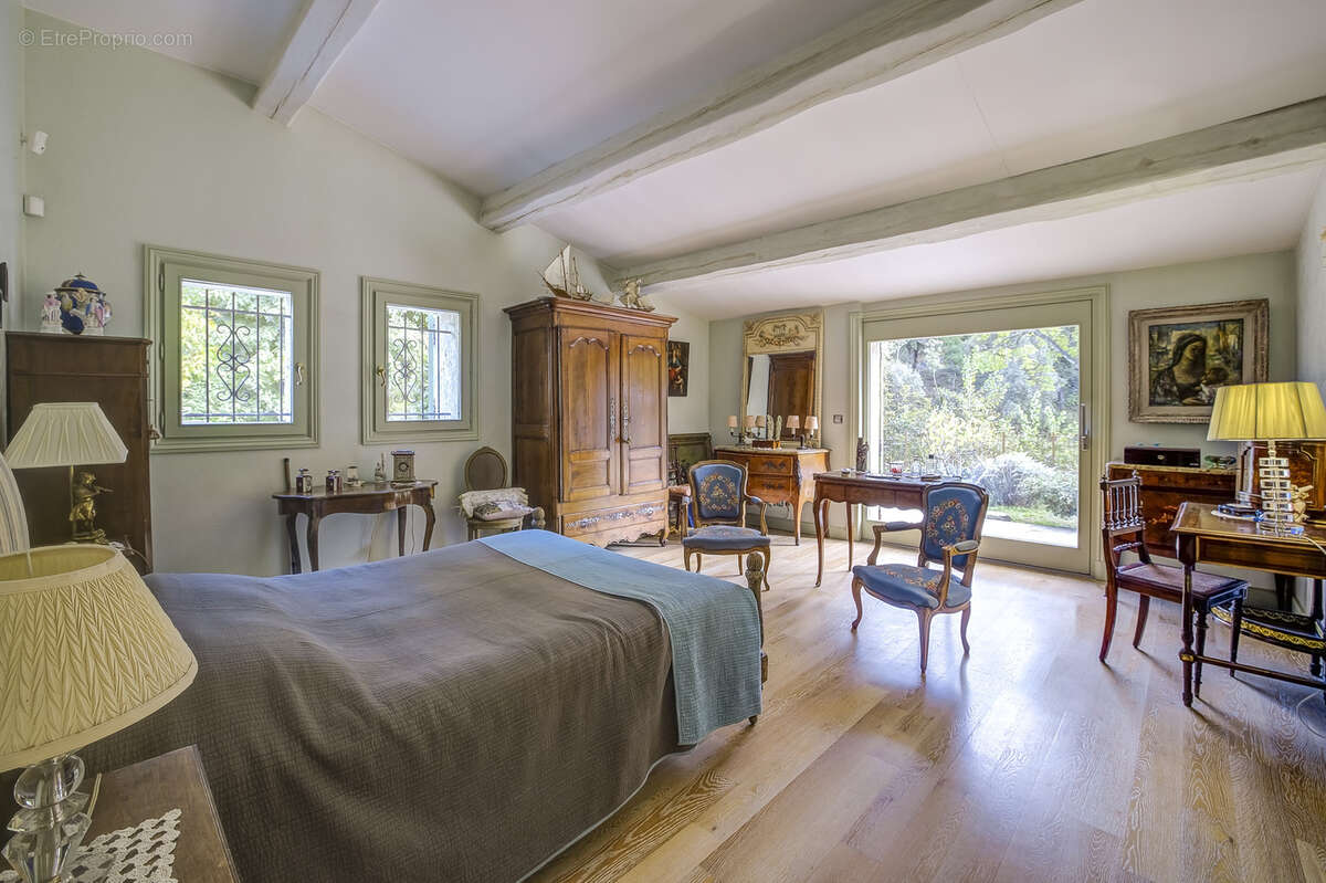 Maison à LA COLLE-SUR-LOUP