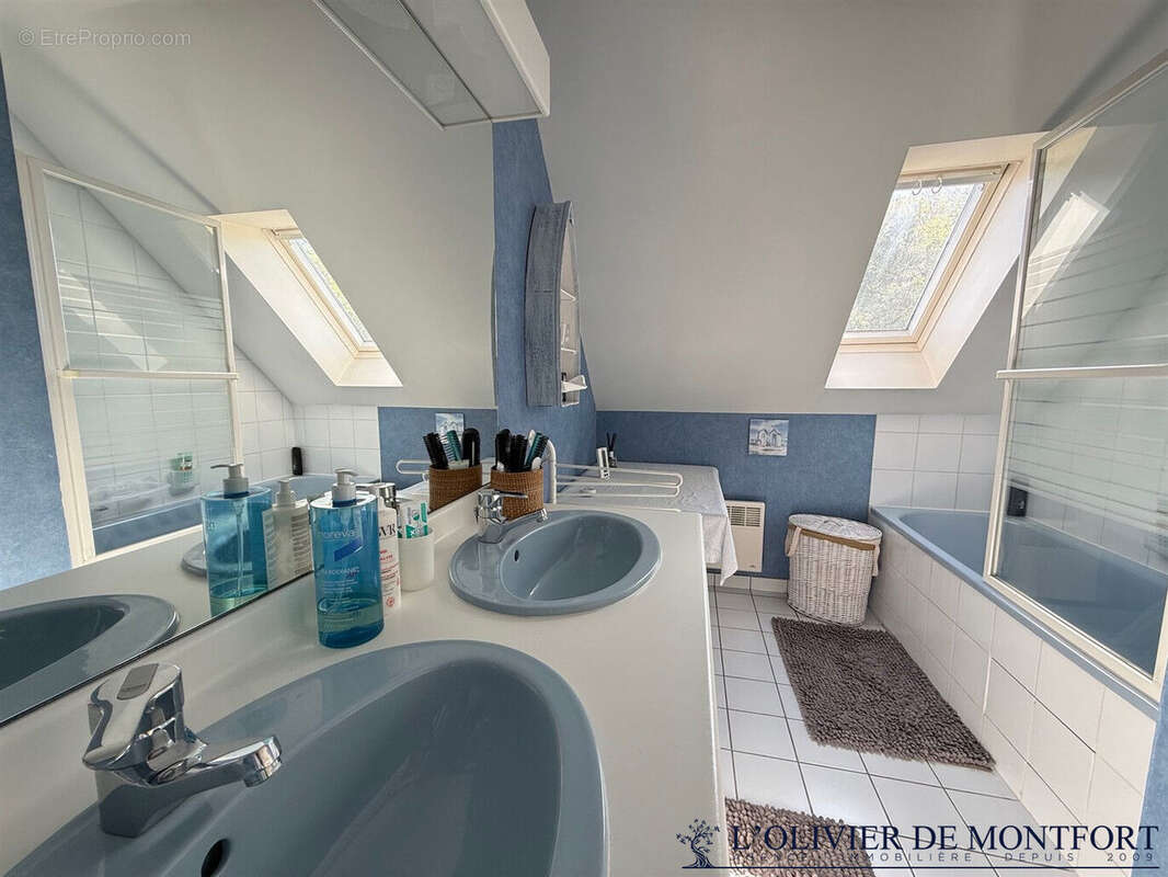 Maison à MONTFORT-L'AMAURY