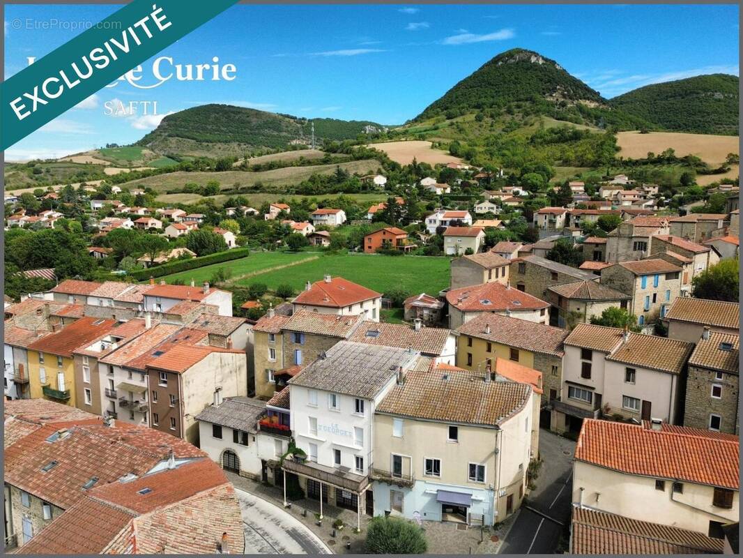 Photo 1 - Appartement à SAINT-GEORGES-DE-LUZENCON