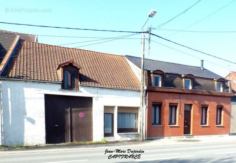 Maison à MARCHIENNES