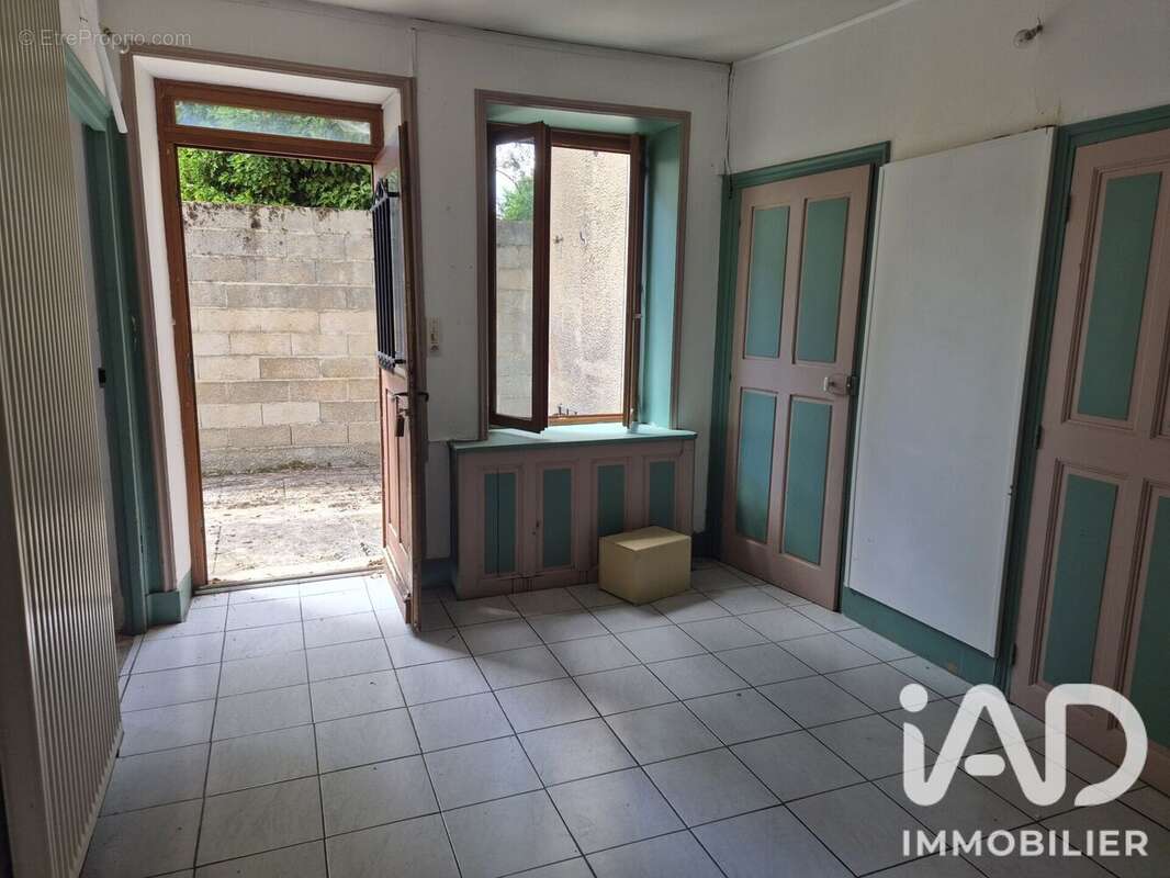 Maison 123 m² à Ancy-Le-Franc  - photo 5