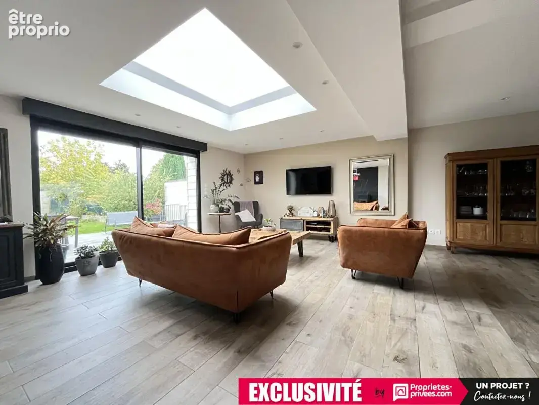 Semi Individuelle - 5 chambres - cave - jardin - garage -130 m2 - photo 4