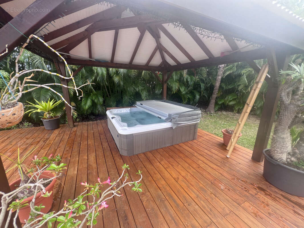 Maison à SAINT-FRANCOIS