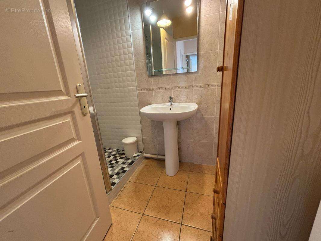 Appartement à BIZANOS