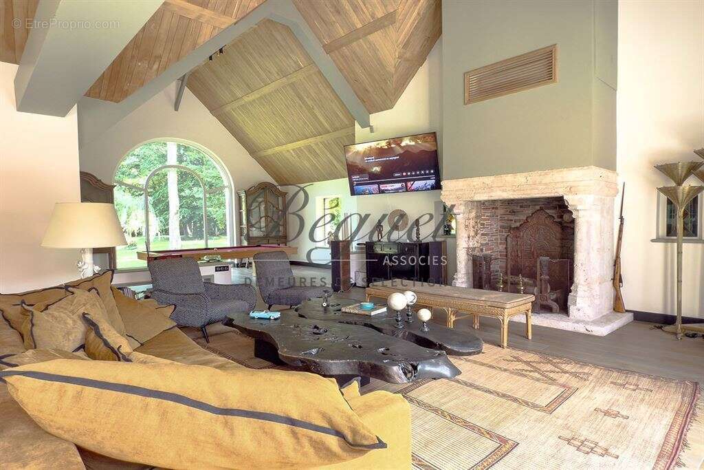 Maison à MONTFORT-L&#039;AMAURY