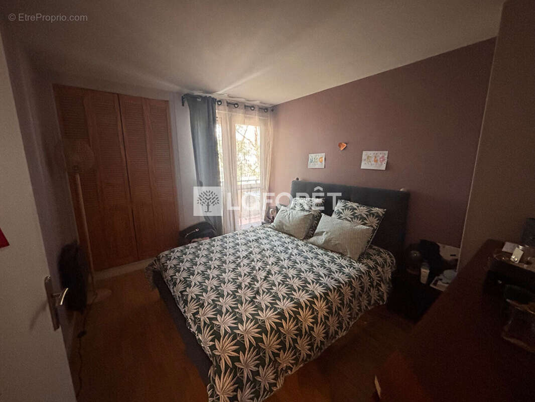 Appartement à ROSNY-SOUS-BOIS