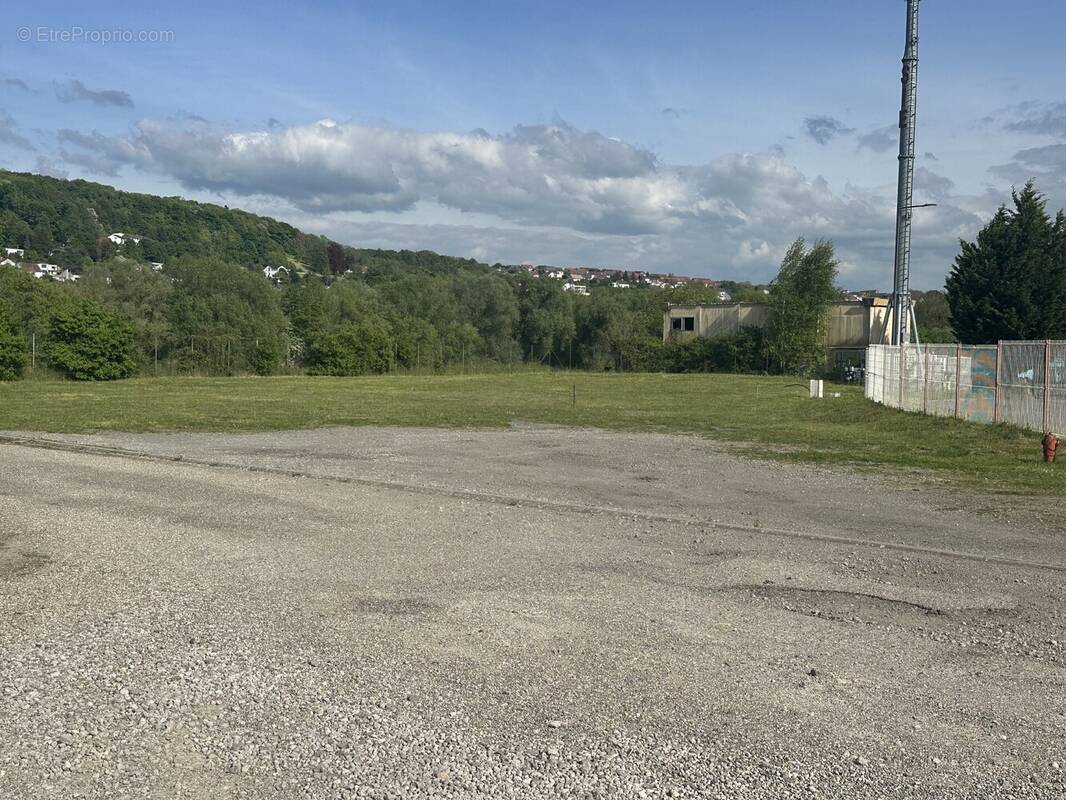 Terrain à GROSBLIEDERSTROFF