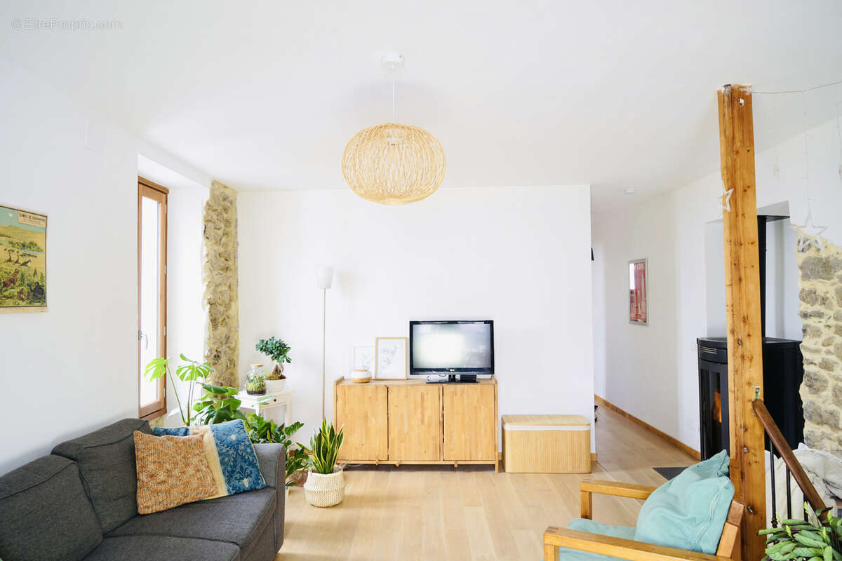 Maison de village 150 m2 avec terrasse - photo 6