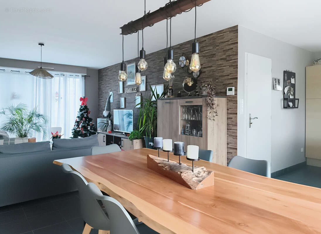 Maison à RAUVILLE-LA-BIGOT