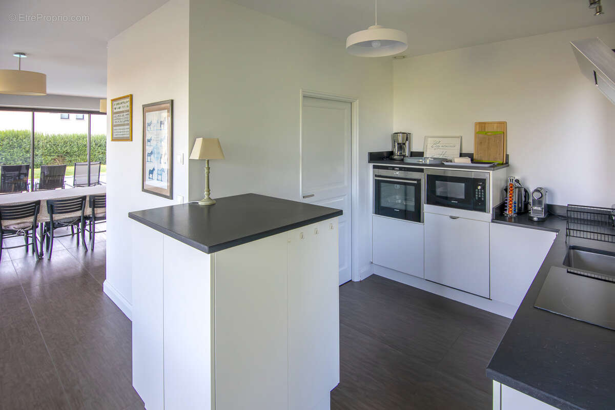 Maison à SAINT-EMILION