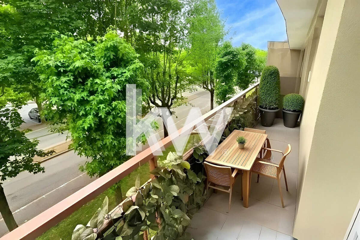 Balcon - Appartement à MAUREPAS