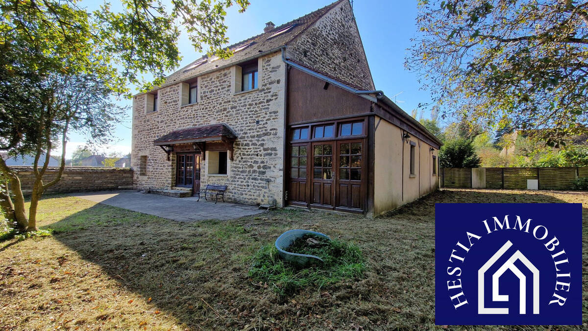 Maison à CORROMBLES