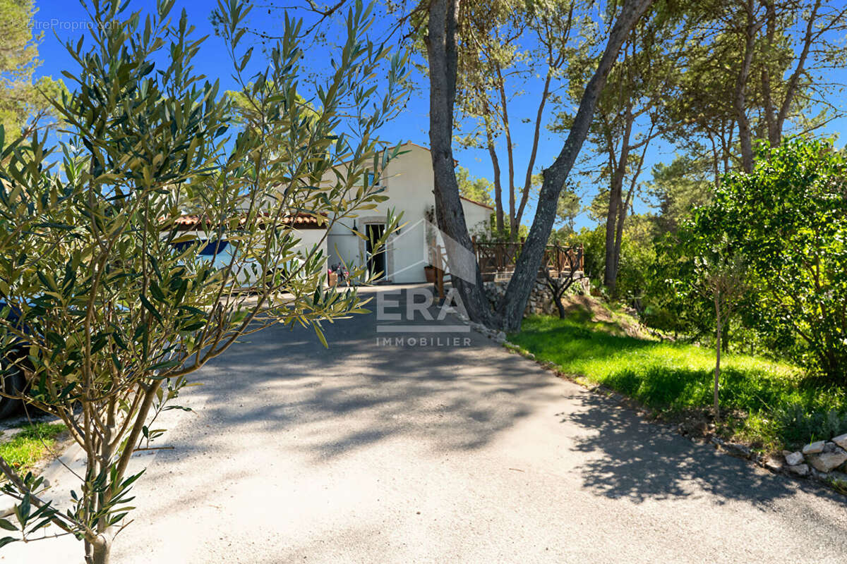 Maison à CABRIES