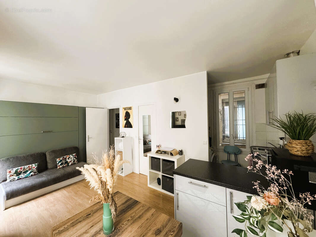 Appartement à PARIS-11E