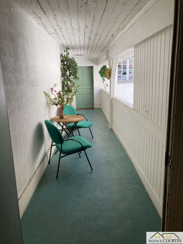 Appartement à LONS-LE-SAUNIER