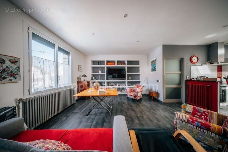 Maison à vendre 6 pièces LA ROCHELLE (17) - photo 7