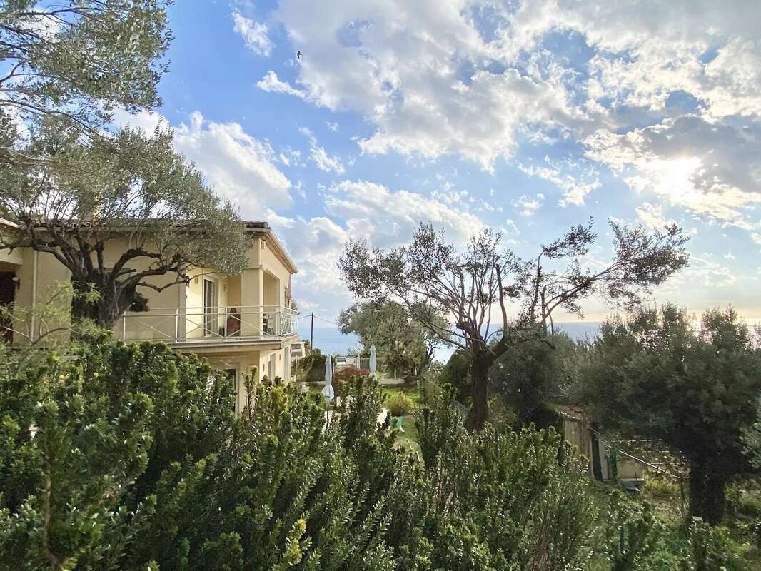 Maison à ROQUEBRUNE-CAP-MARTIN