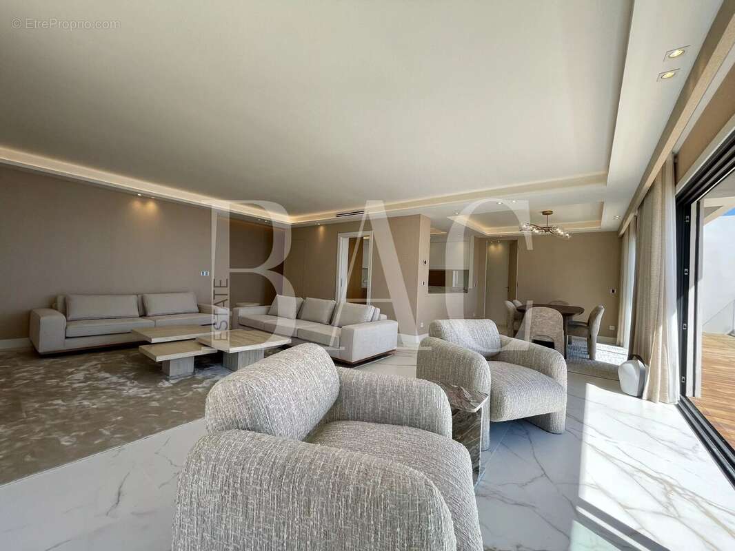 Maison à ROQUEBRUNE-CAP-MARTIN