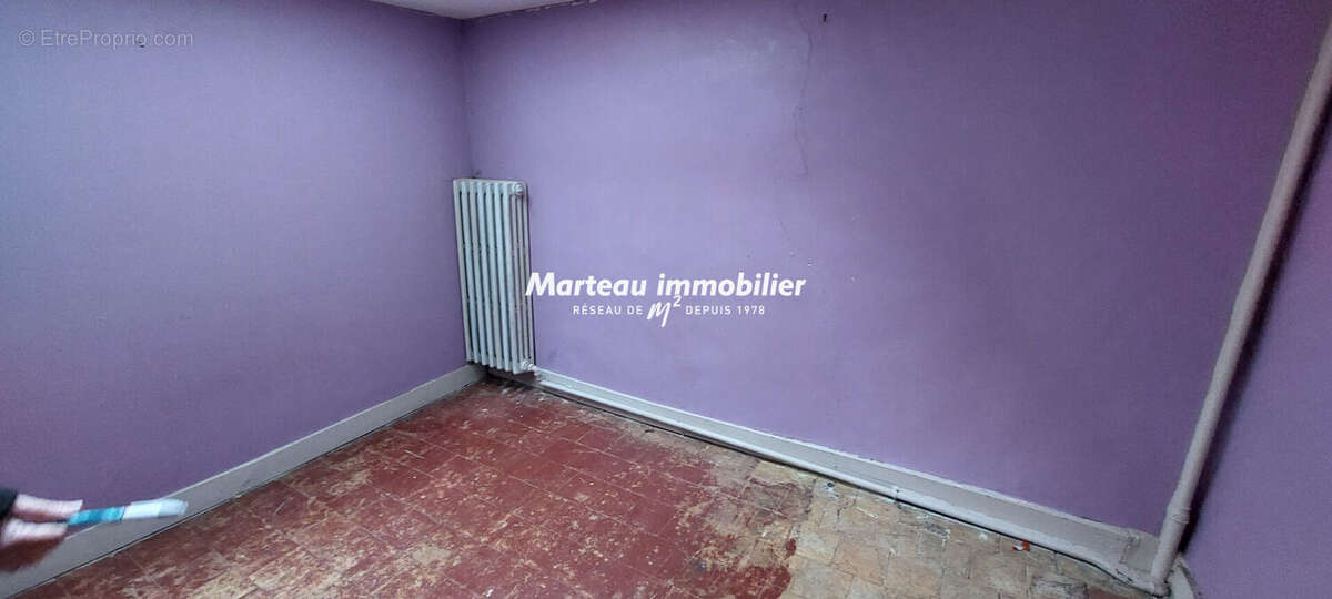 Maison à SAINT-COSME-EN-VAIRAIS