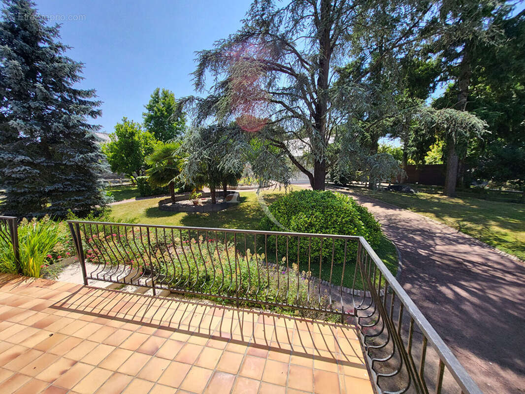 Maison à MARSAC-SUR-DON