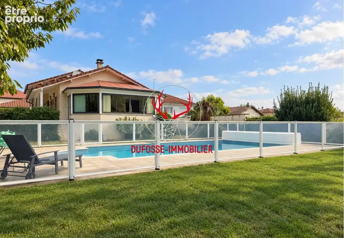 Maison de 134 m2 sur un terrain de 2080 m2 avec piscine - photo 1