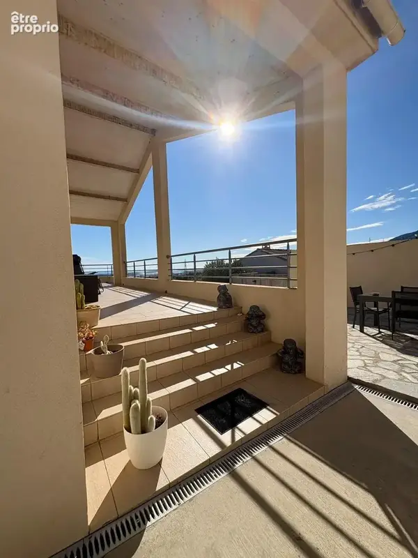 Villa t4 avec vue mer, terrasse et piscine chauffée - photo 10