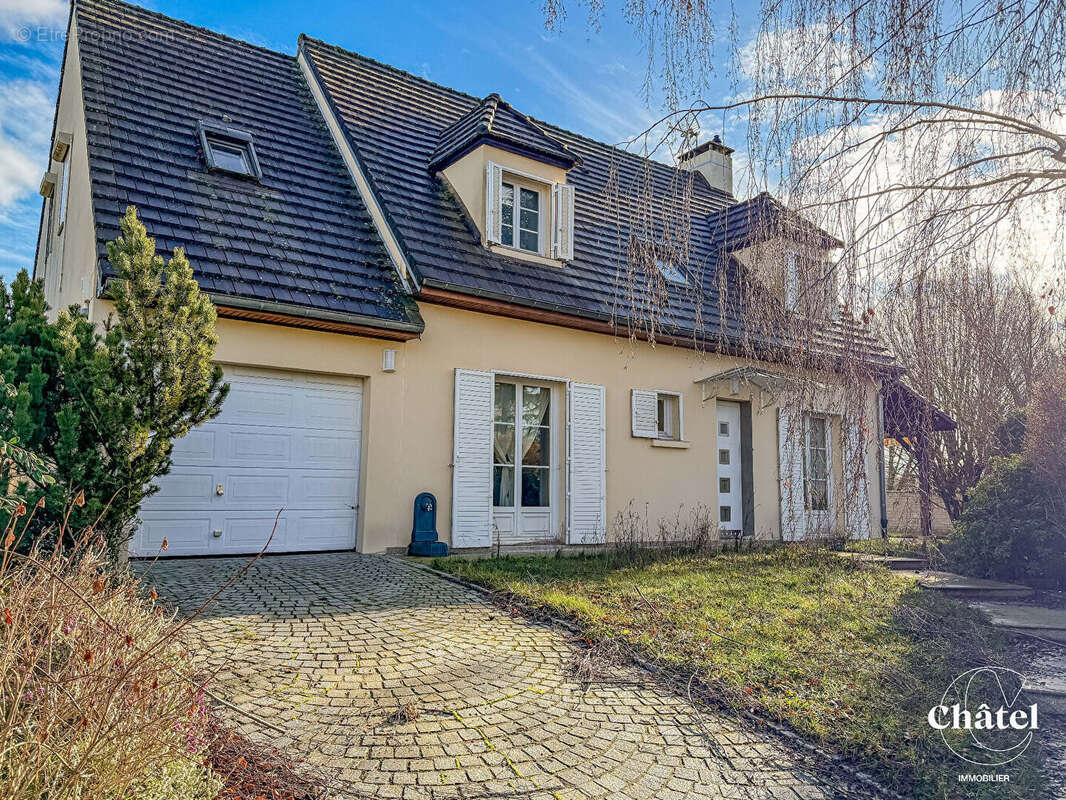 Maison à SAINT-WITZ