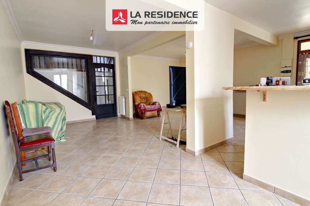 Maison à LES MUREAUX