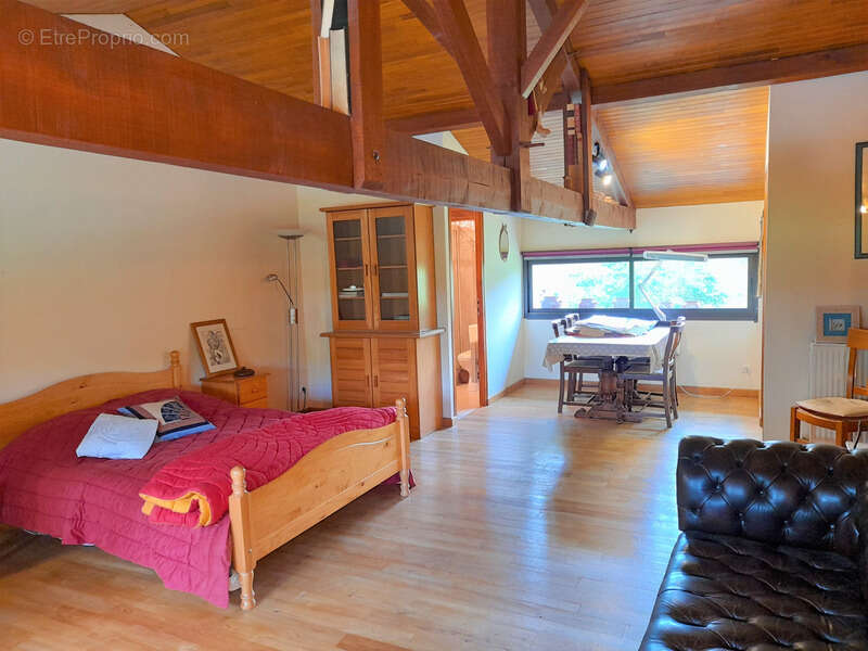 Maison à SAINT-EUTROPE-DE-BORN