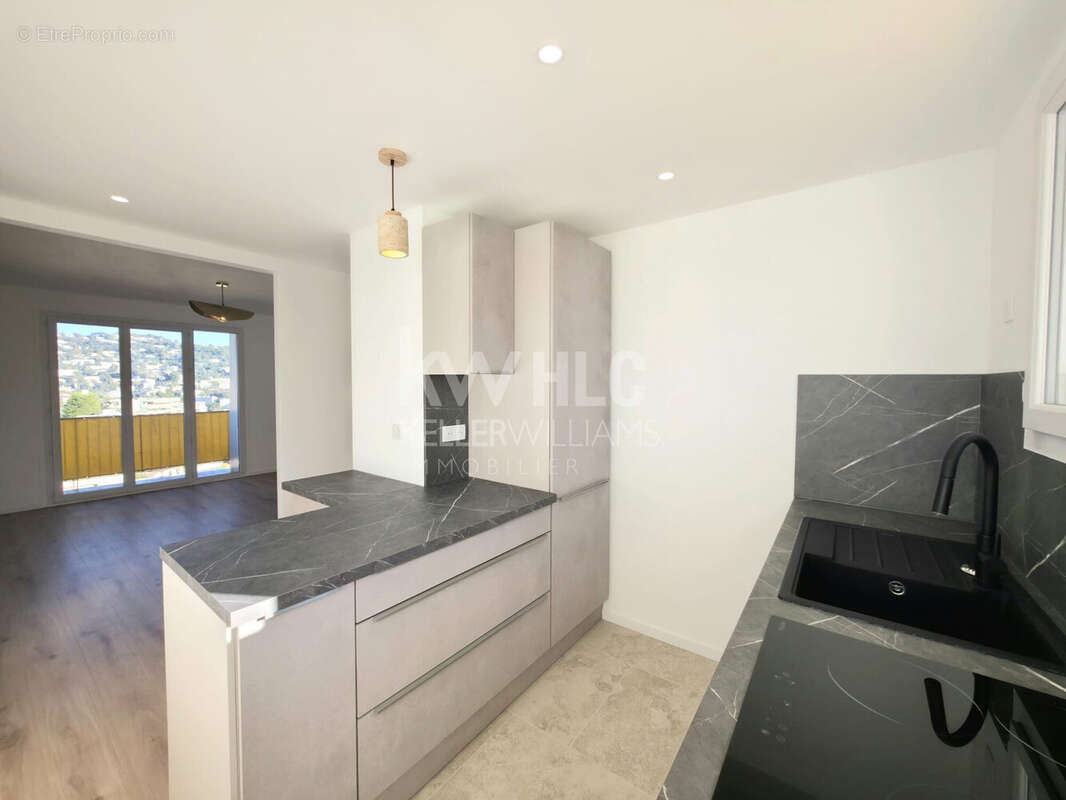 Appartement à LE CANNET